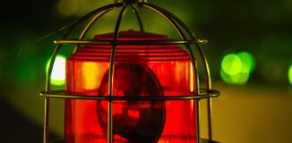 Czerwona-lampka-pogotowia