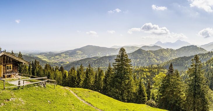 Twoja przestrzeń, Twój styl: Sekrety dobrego wyboru kabin sanitarnych HPL!